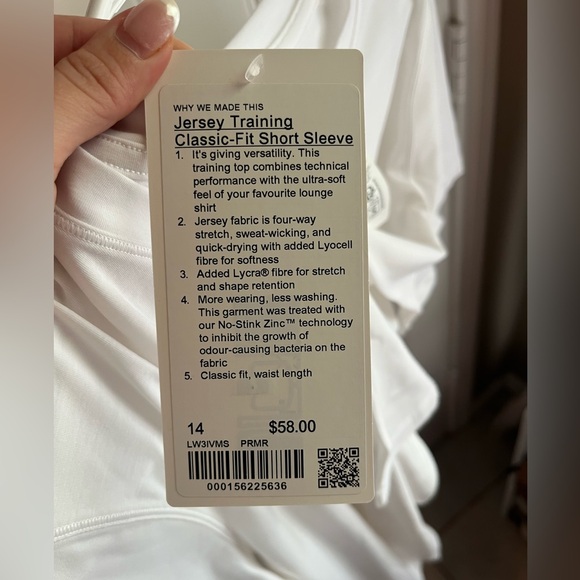 Lululemon Tee - Picture 5 of 5